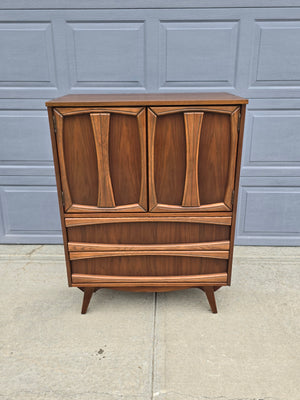 Upright Cedar Chest with Drawers