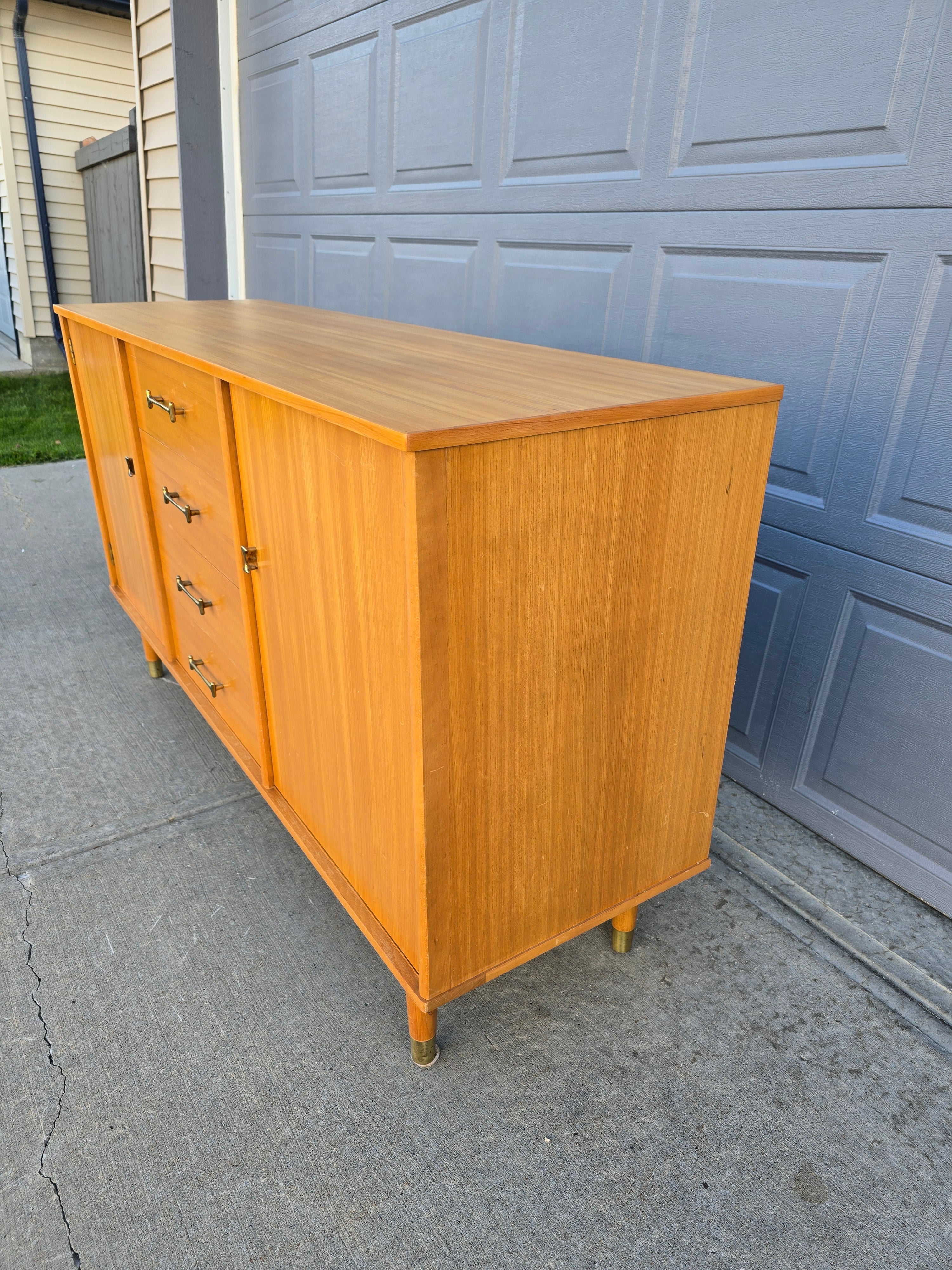 Milo Baughman for Drexel 'Today's Living' Blonde Sideboard