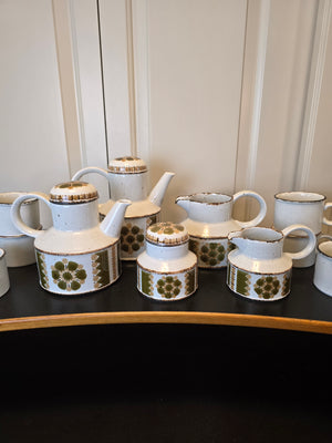 Midwinter Hazelwood Coffee & Tea Service for 6