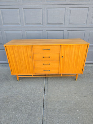 Milo Baughman for Drexel 'Today's Living' Blonde Sideboard