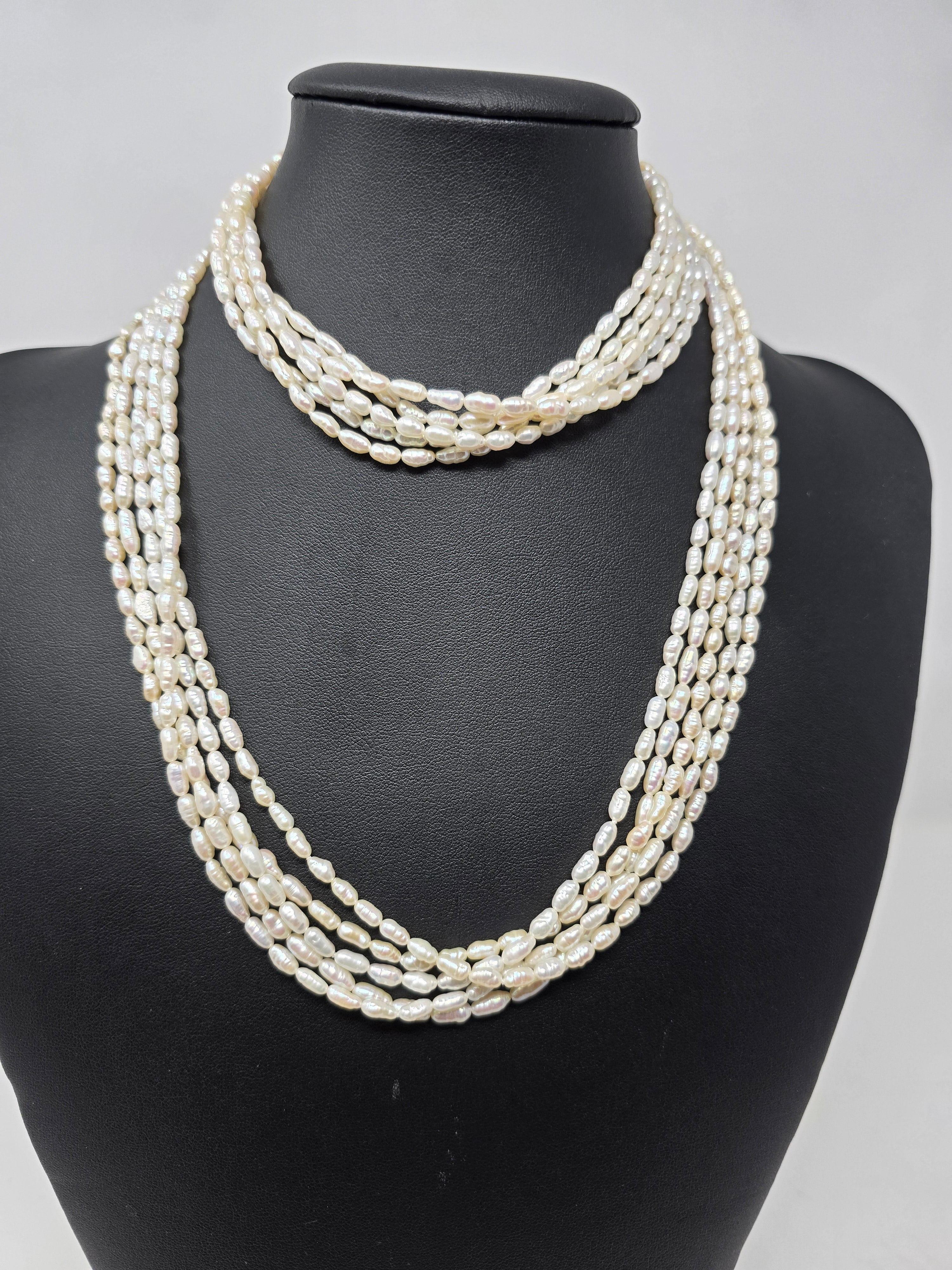 Single Strand of Rice Pearl Necklace