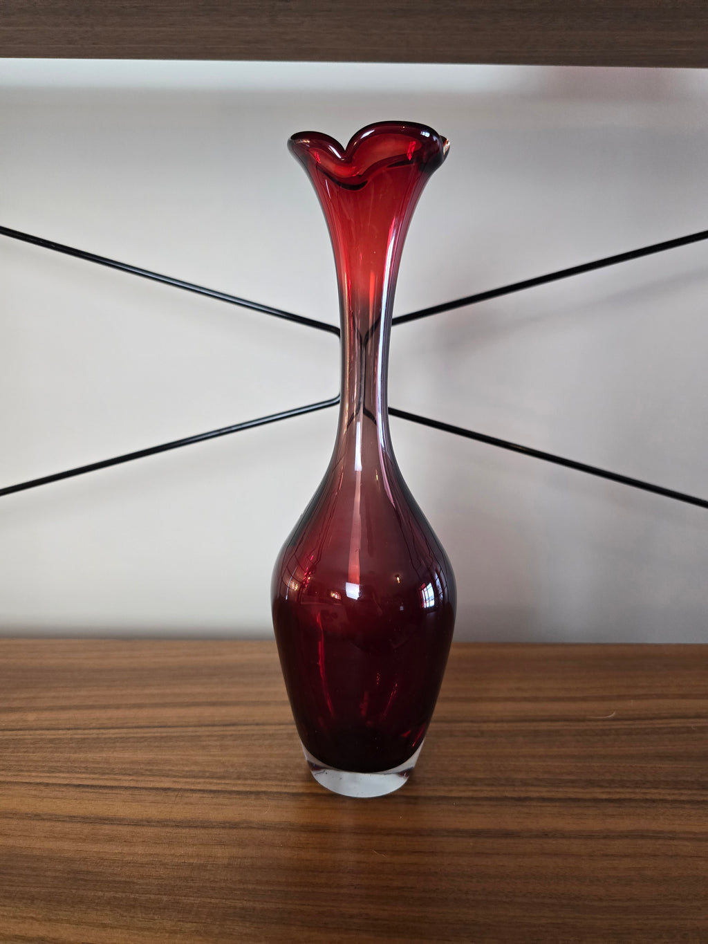 Aseda Deep Red Trumpet Vase