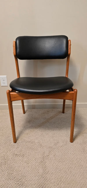 Erik Buck for O.D. Mobler Teak Dining Chairs x6