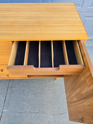Milo Baughman for Drexel 'Today's Living' Blonde Sideboard