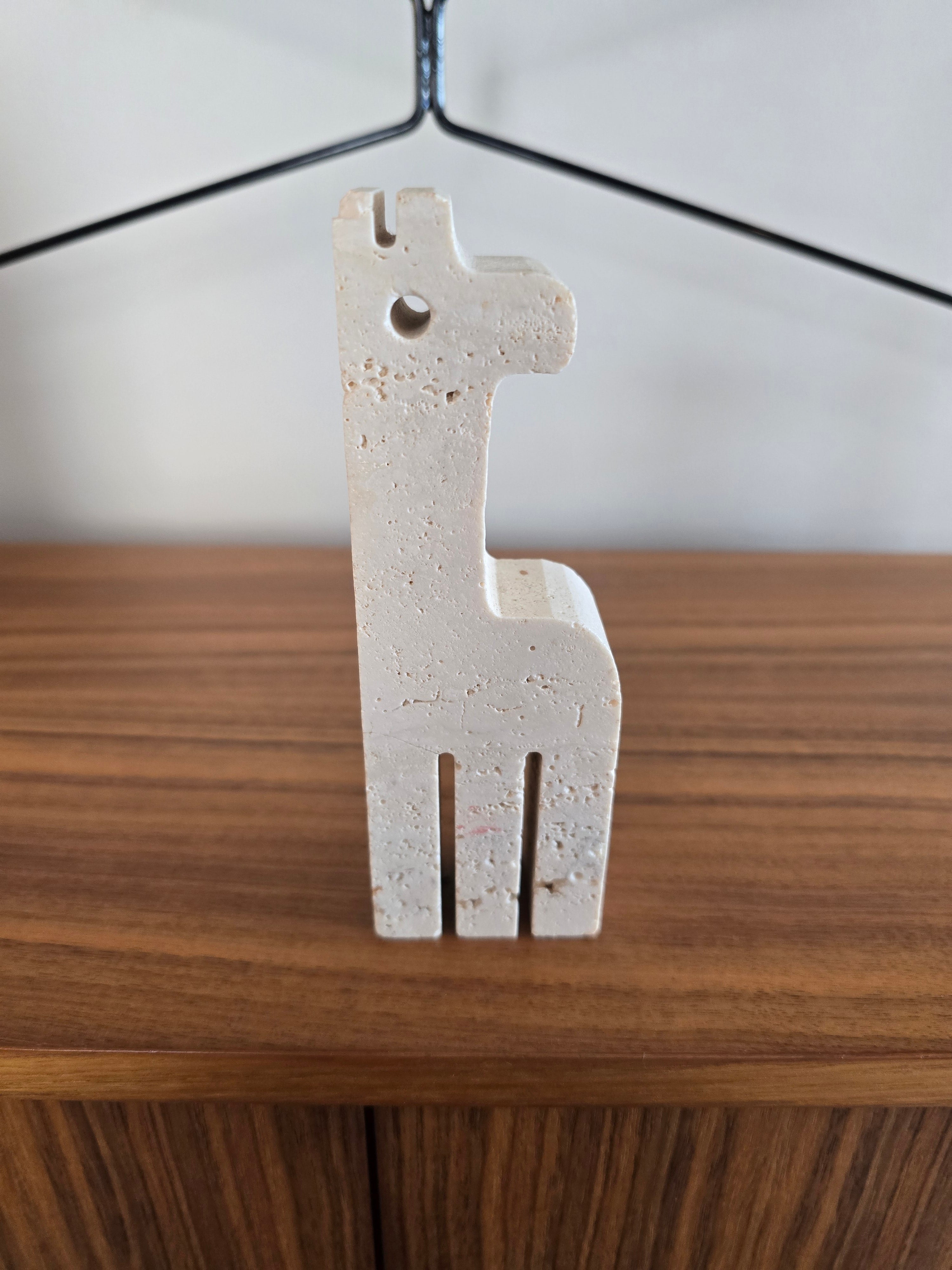 Fratteli Mannelli Travertine Animals