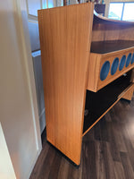 Dyrlund Teak Boomerang Bar w/ Stools