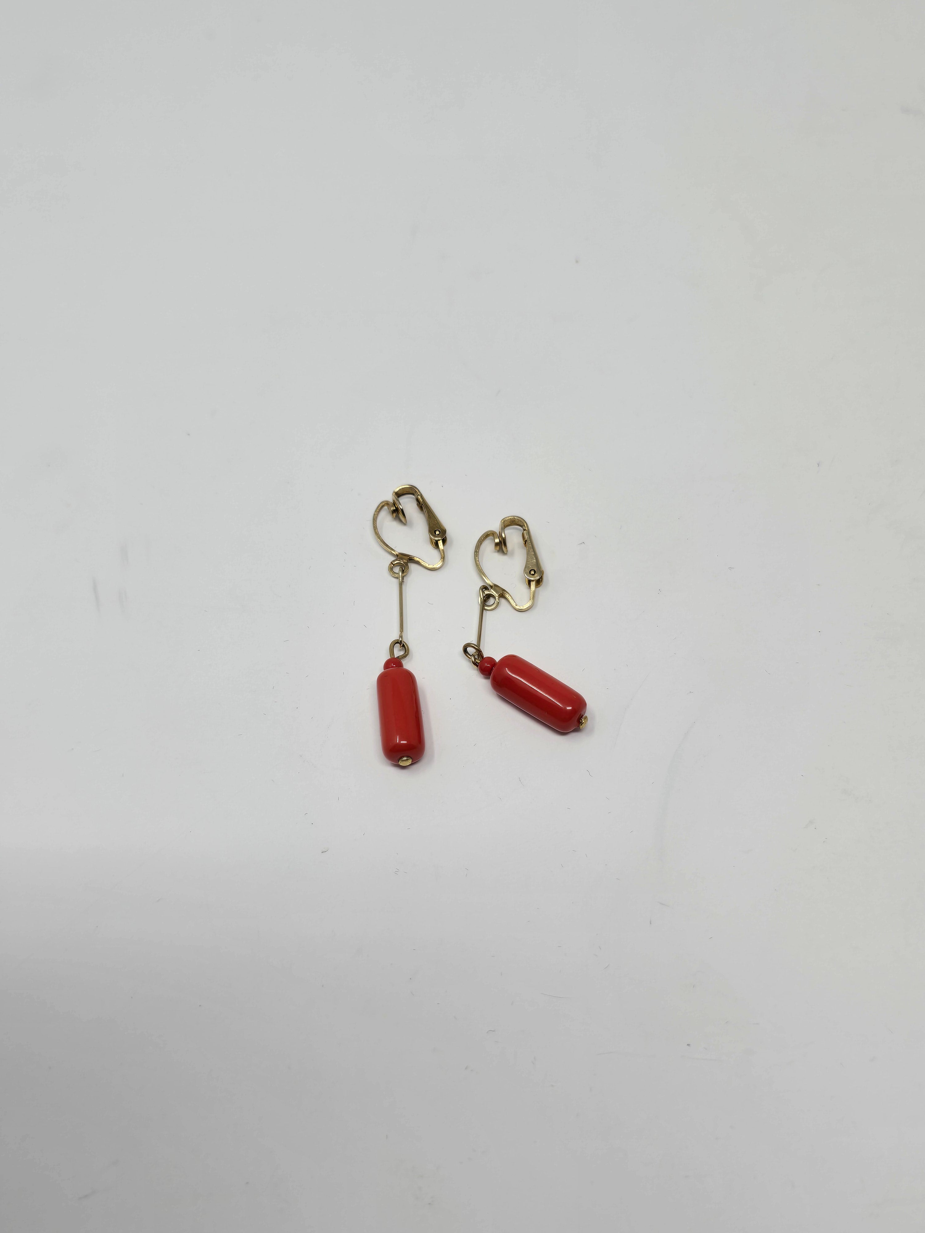 Retro Red Dangle Clip Earrings
