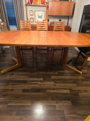 Niels Bach Danish Solid Teak Round Pedestal Dining Table
