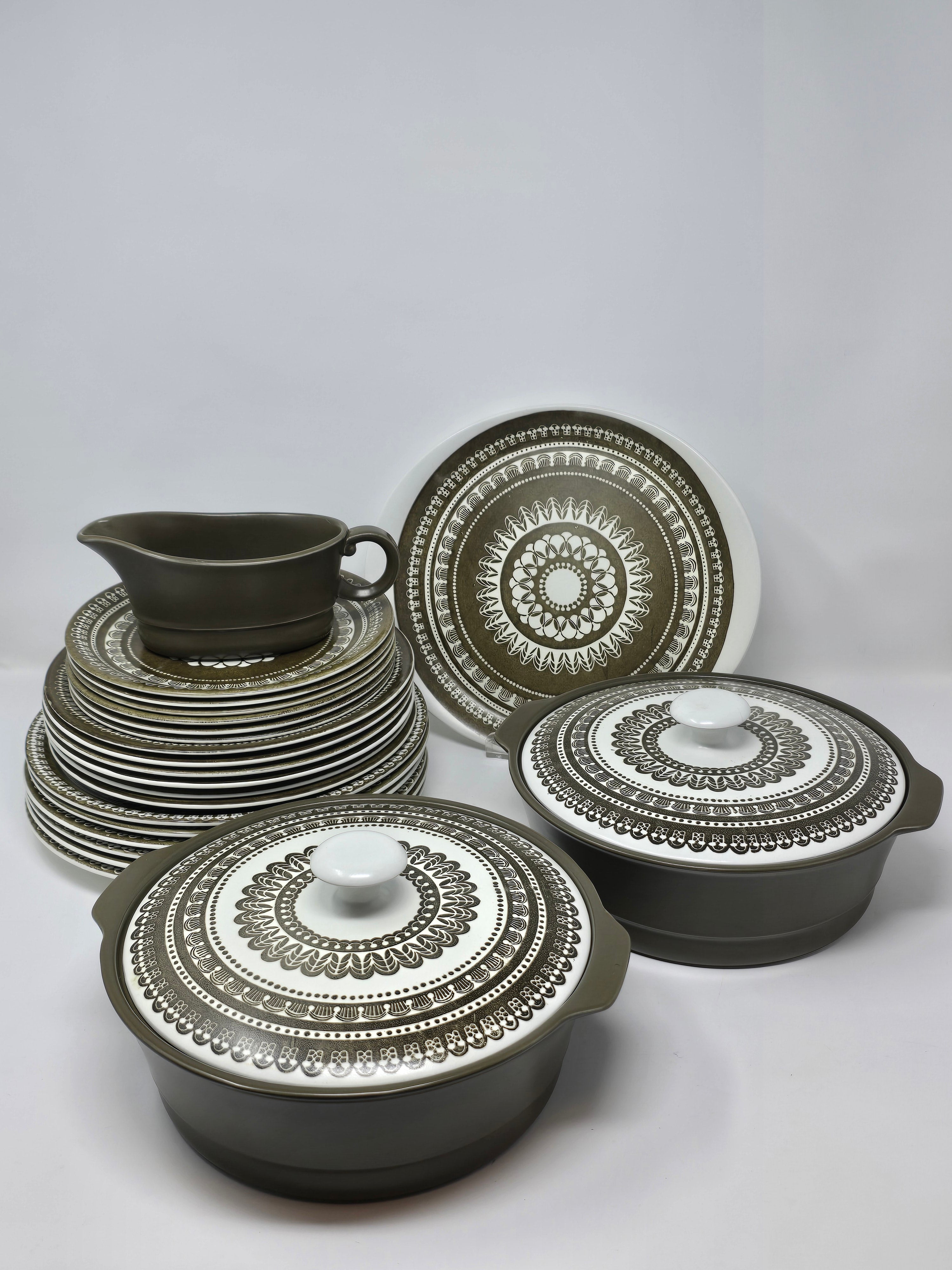 Wood & Sons 'Lima' Porcelain Dishware by Eve Midwinter – Brassy