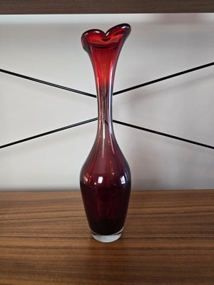 Aseda Deep Red Trumpet Vase