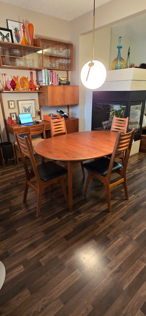 Danish Teak Dining Table - Seats 6 to 10