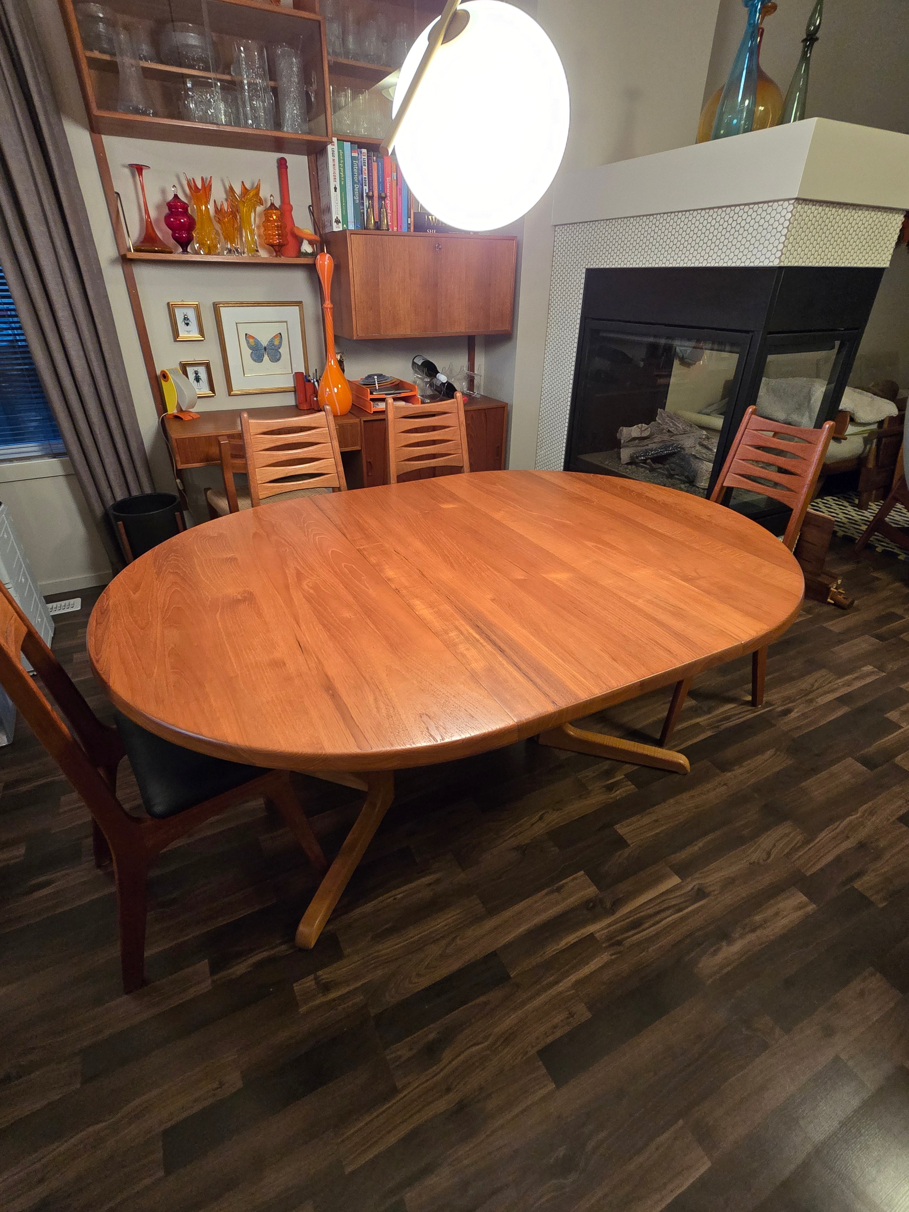 Niels Bach Danish Solid Teak Round Pedestal Dining Table