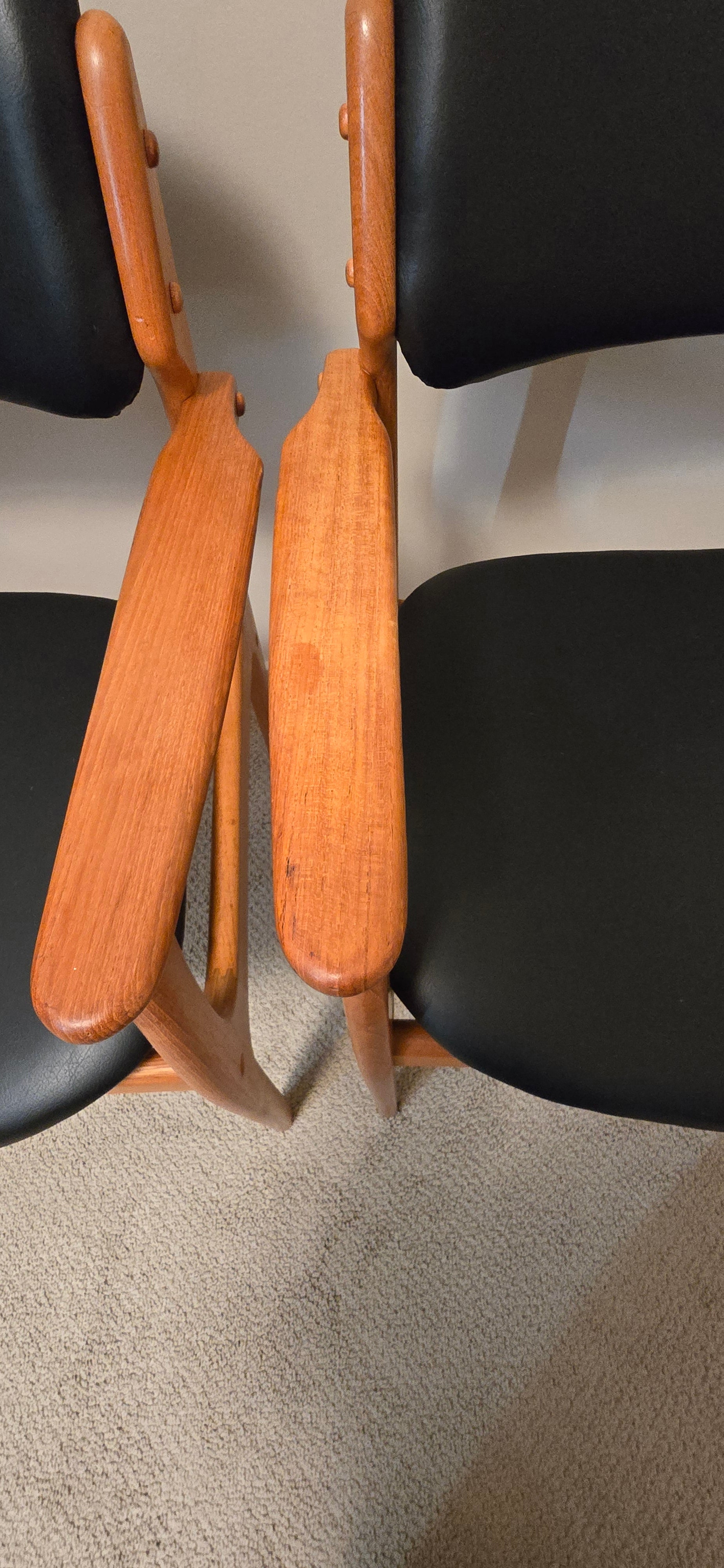 Erik Buck for O.D. Mobler Teak Dining Chairs x6