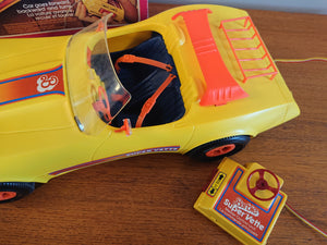 Barbie Voiture Cabriolet Rose décapotable avec deux sièges noirs et Barbie Voiture Cabriolet Rose décapotable avec deux sièges noirs et